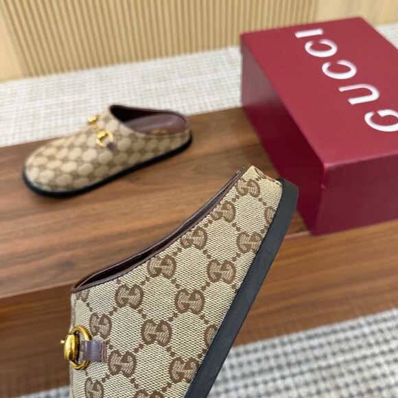Gucci Beige Monogram Clogs - Picture 9 of 9